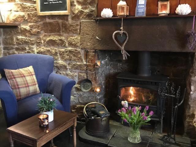 The Chequers Inn Froggatt Bagian luar foto