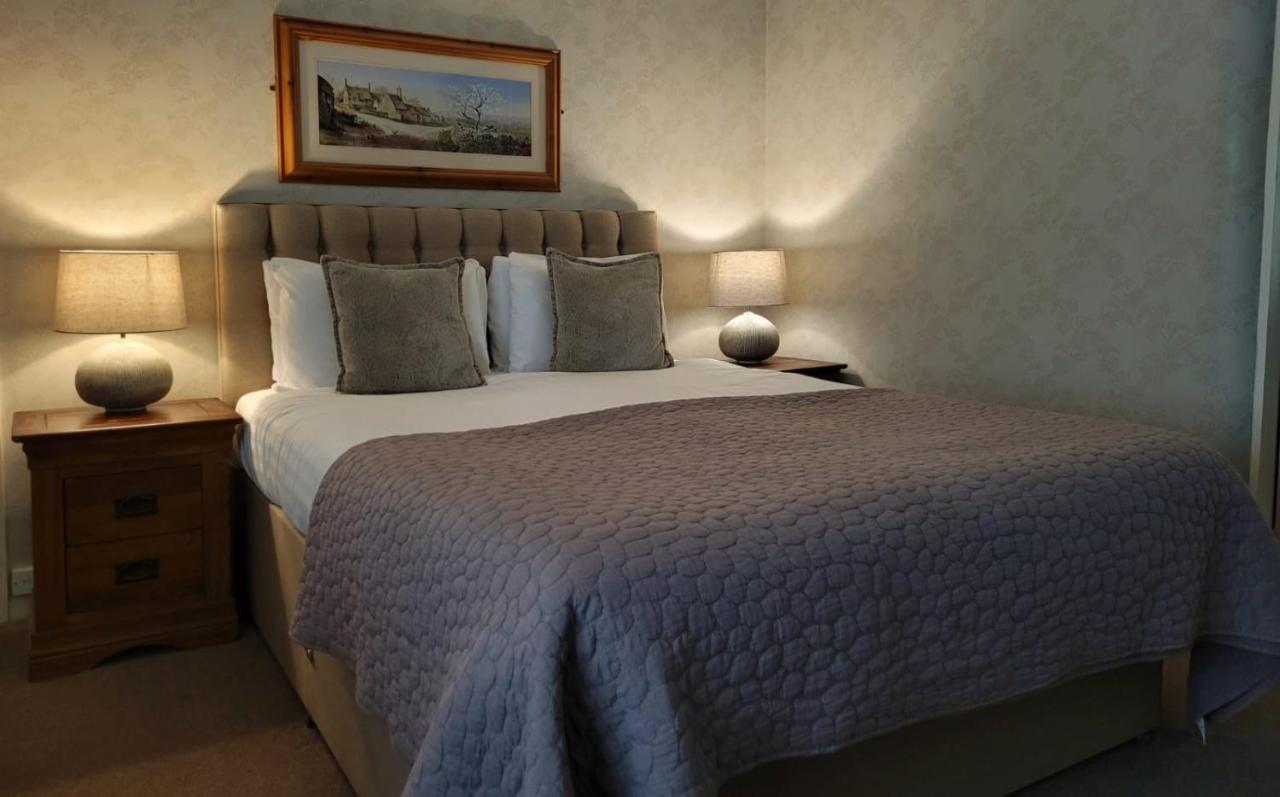 The Chequers Inn Froggatt Bagian luar foto